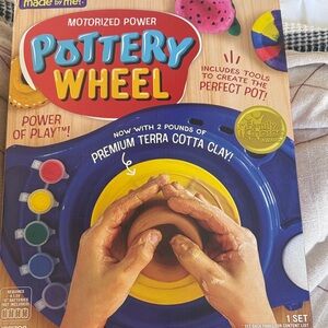 Motorized kids power pottery wheel new in box